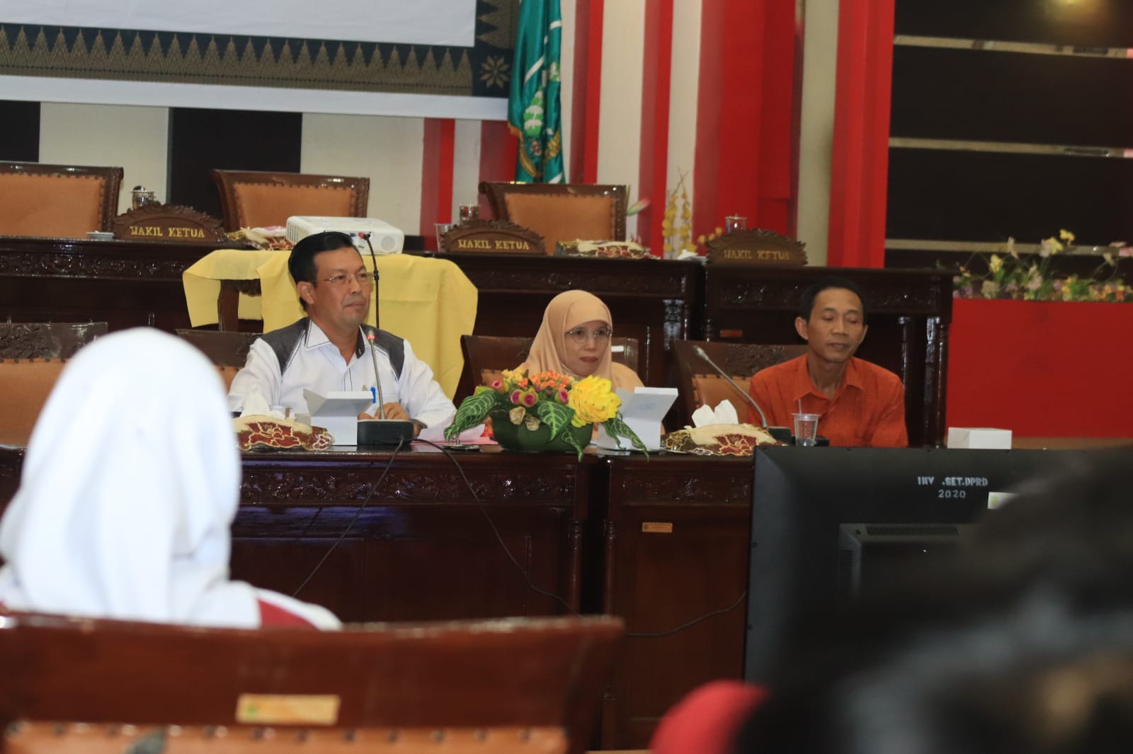 Read more about the article DPRD Sambas sambut baik Study Tour Siswa SMAN 1 Sambas