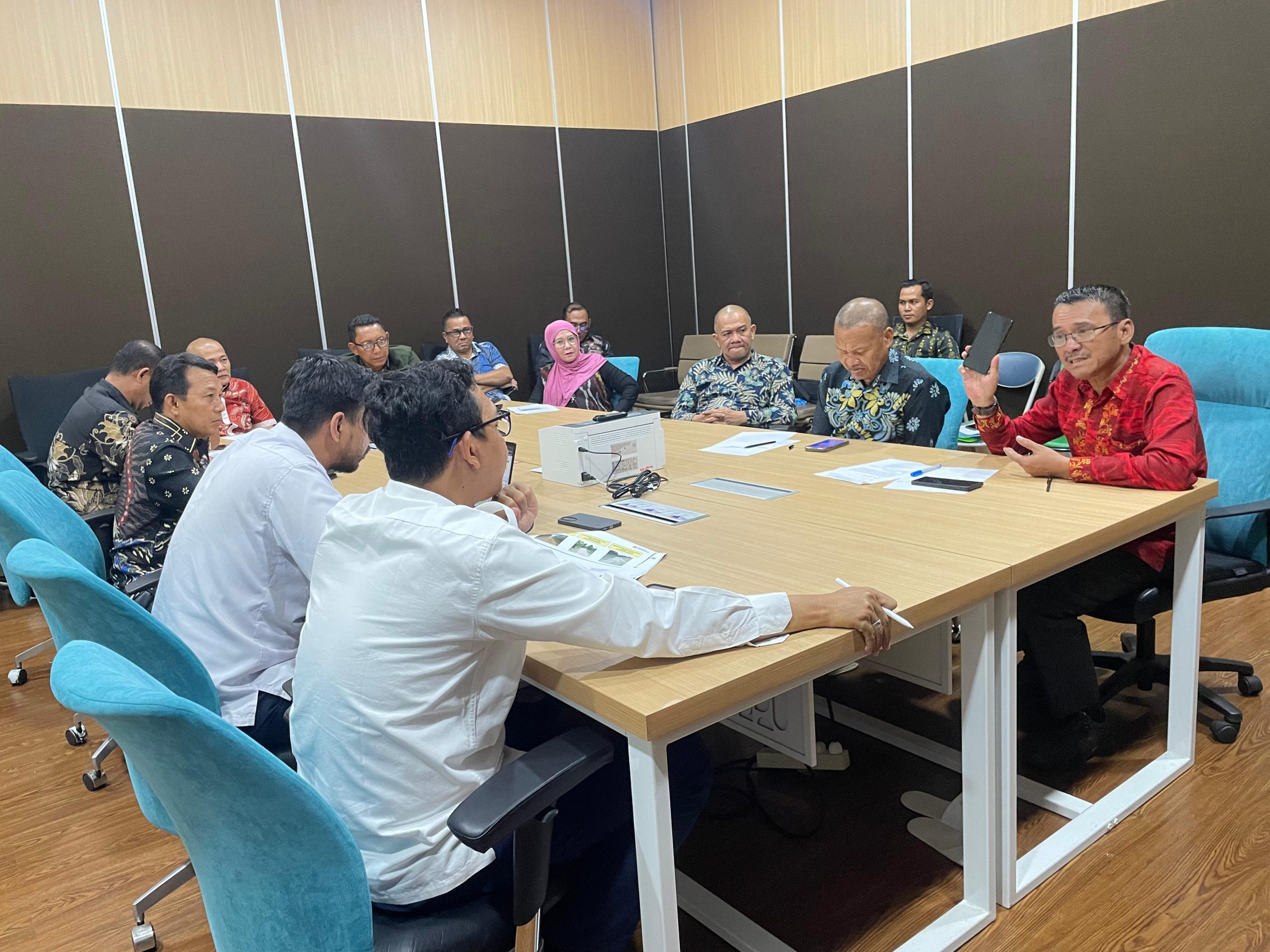 You are currently viewing Percepat Realisasi Inpres Jalan Daerah 2026, Komisi III DPRD Sambas Lakukan Konsultasi ke Ditjen Bina Marga KemenPUPR RI