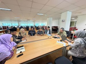 Read more about the article Wakil Ketua DPRD Sambas Bersama Komisi I DPRD Sambangi Dirjen Otda Kemendagri