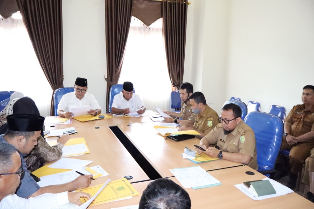 DPRD Sambas Gelar Rapat Kerja bahas Gaji PPPK Paruh Waktu Guru dan Tendik Belum Cair