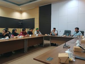 Read more about the article DPRD Sambas Siap Kawal Program MBG agar Tepat Sasaran
