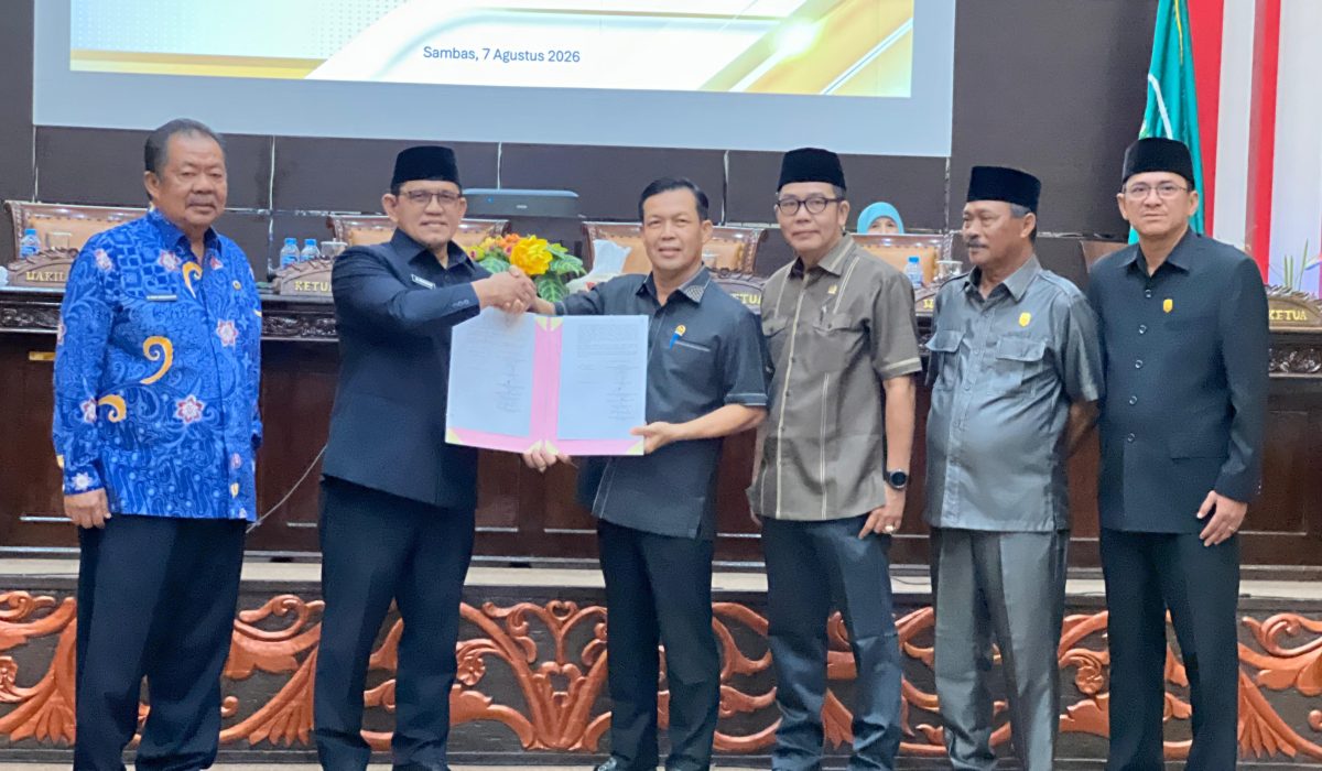 DPRD Kabupaten Sambas Gelar Rapat Paripurna, KUA-PPAS 2027 dan KUPA-PPAS Perubahan 2026 Disepakati