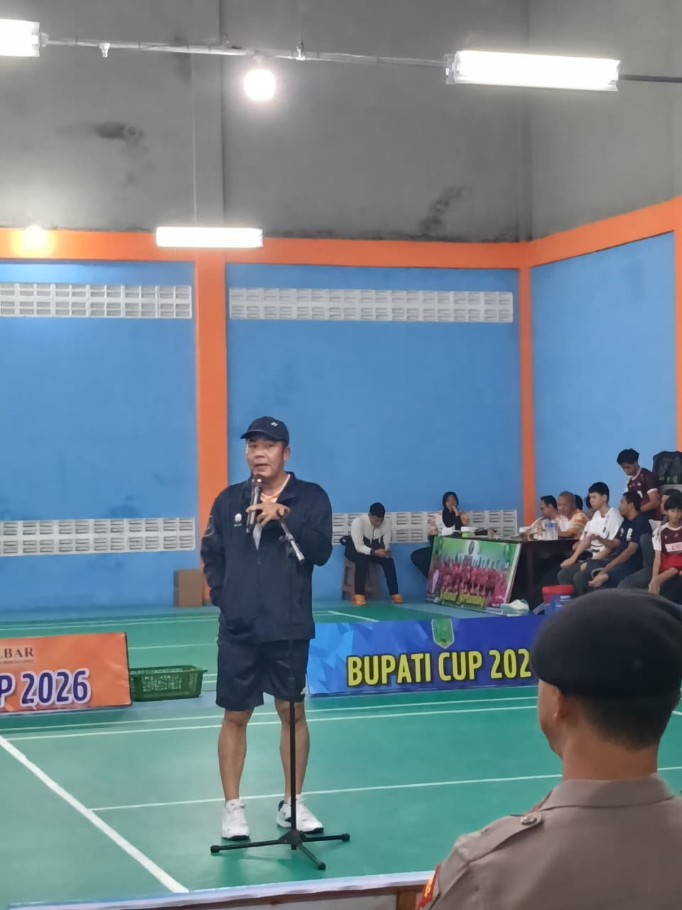 Waka I Apresiasi Kejuaraan Bulutangkis Piala Bupati dan Piala Sambas 2026